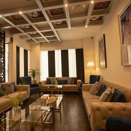 Loumage Hotel & Suites 마나마 외부 사진
